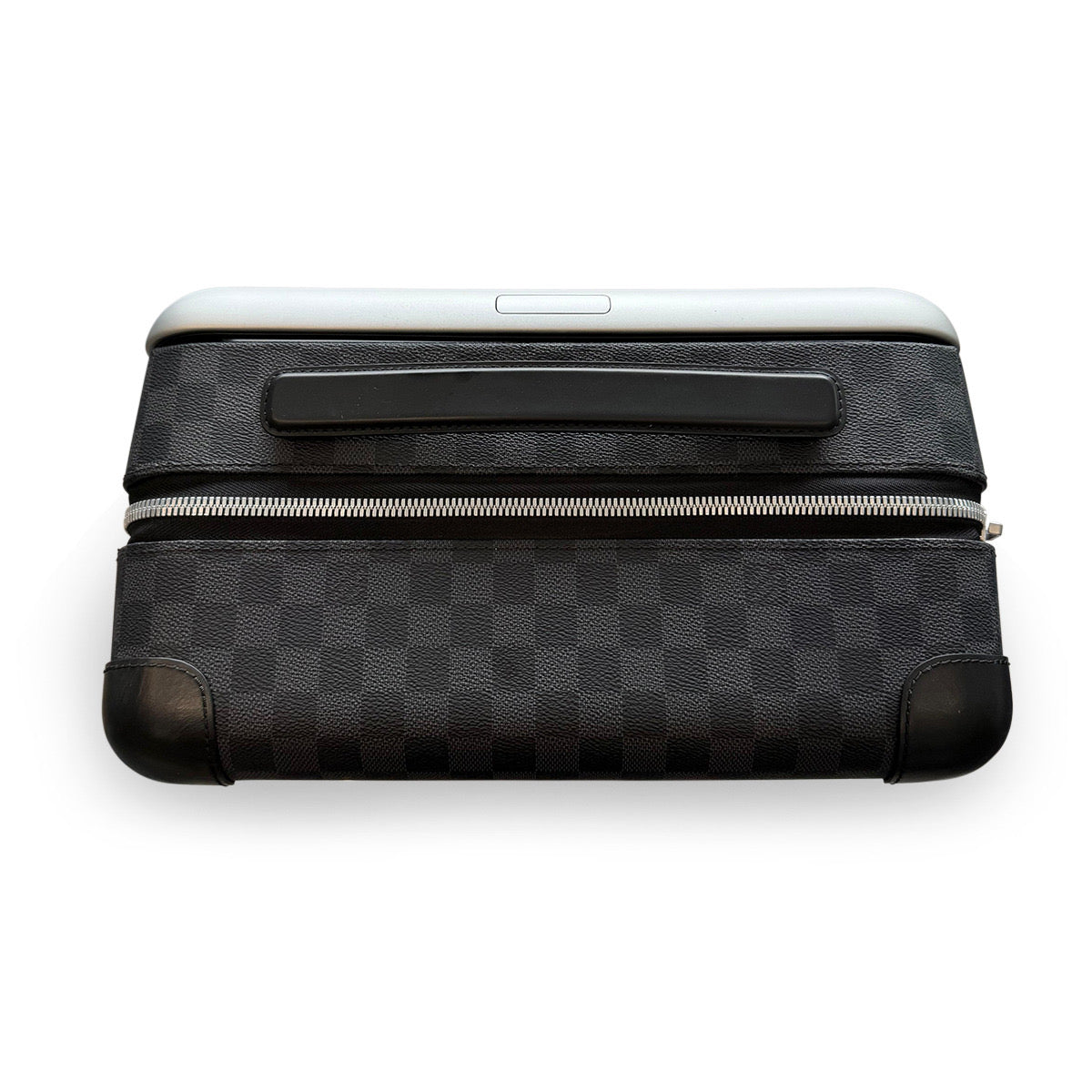 Louis Vuitton Horizon 50 in Damier Graphite canvas
