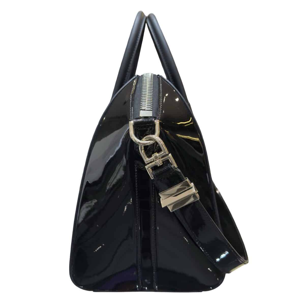 Givenchy Leather Antigona Medium Shoulder Bag
