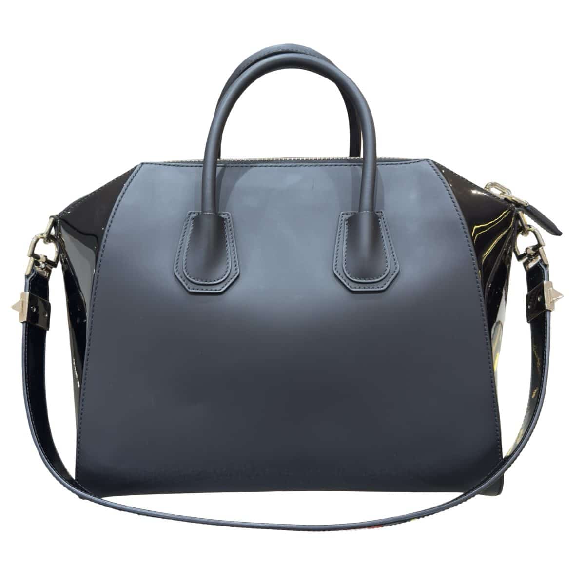 Givenchy Leather Antigona Medium Shoulder Bag