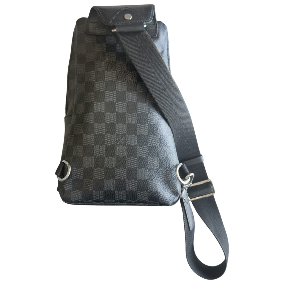 Louis Vuitton Avenue Sling Bag in Damier Graphite