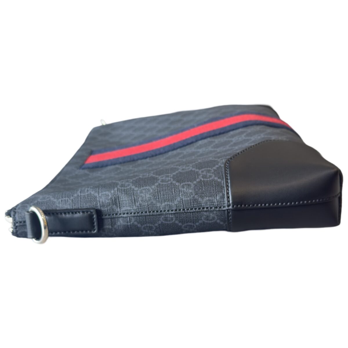 Gucci Sylvie Web GG Supreme Messenger Bag