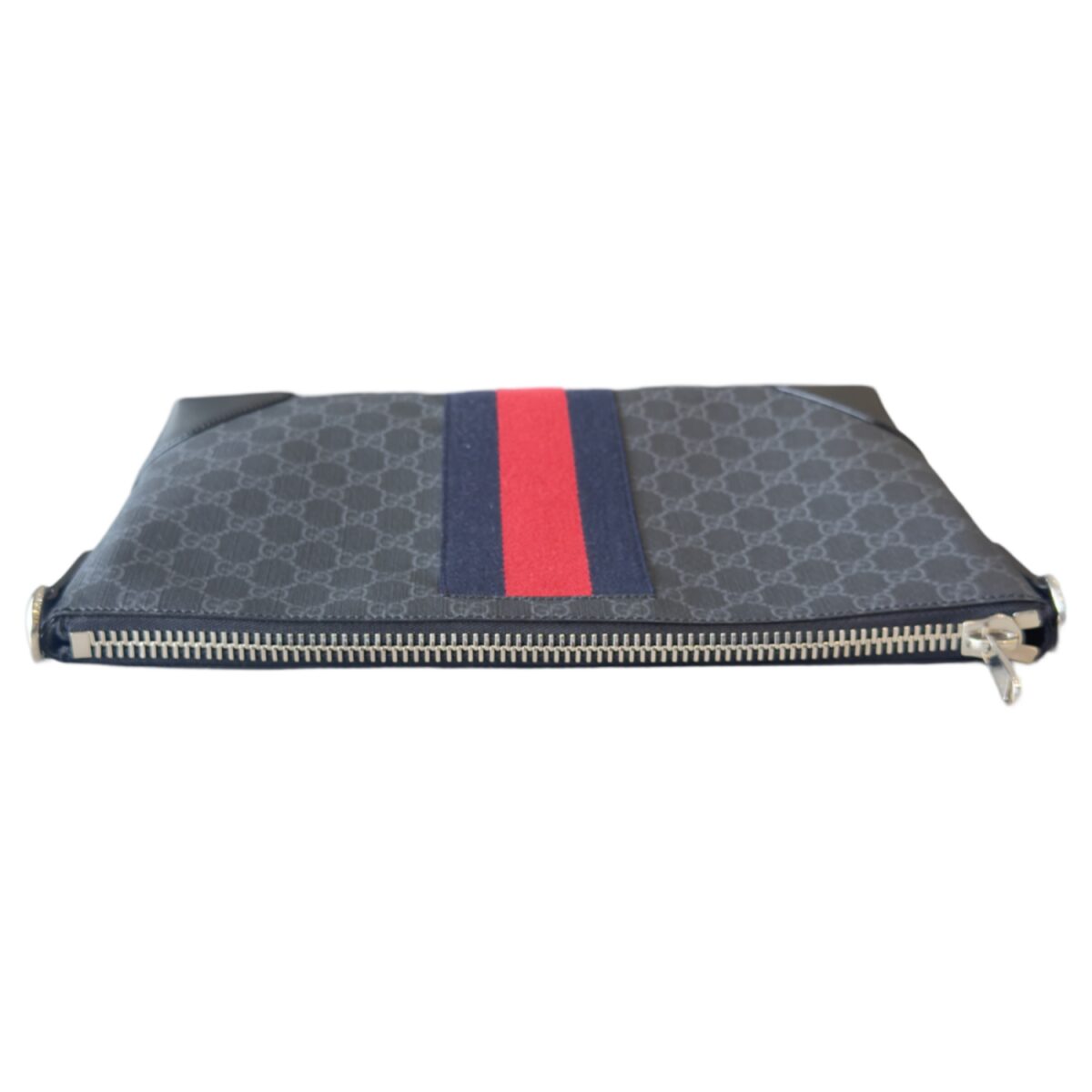 Gucci Sylvie Web GG Supreme Messenger Bag