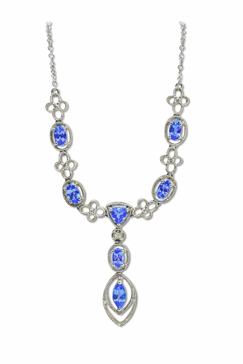 Tanzanite Dress Necklace in 18kt white gold