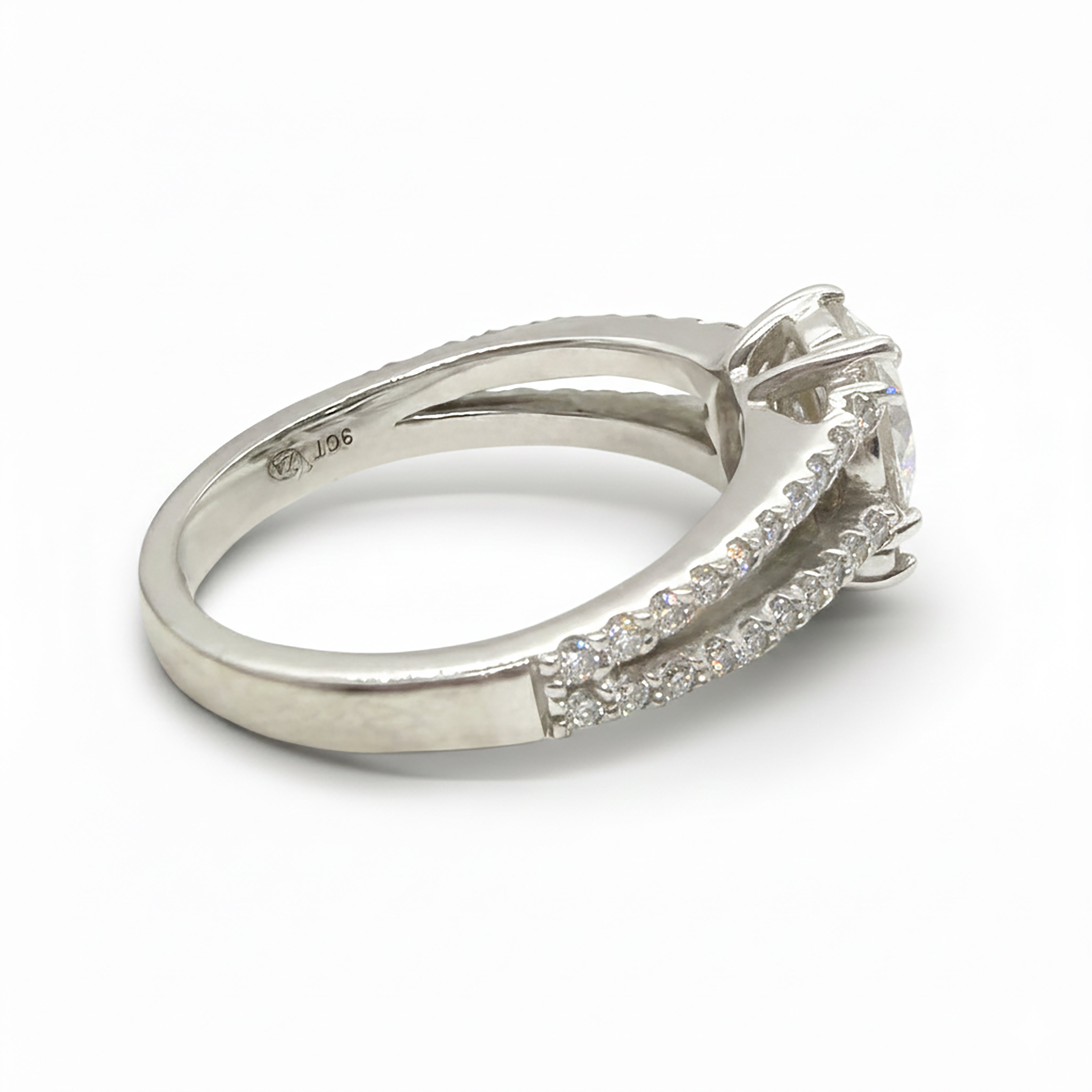 9KT White Gold split shank halo design ring