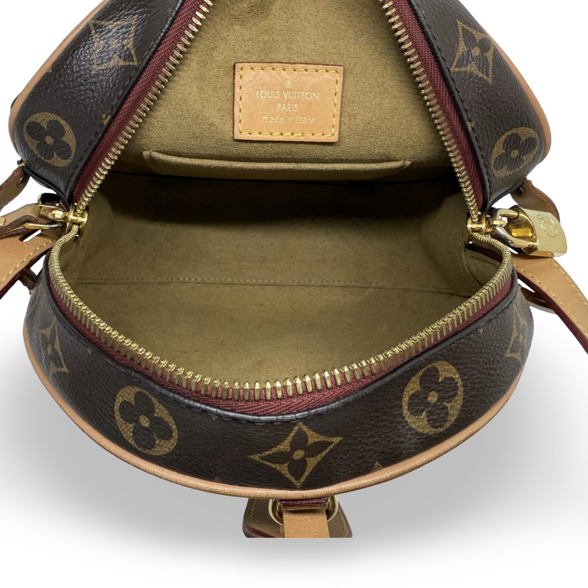 Louis Vuitton Boite Chapeau MM Brown Coated Canvas Crossbody