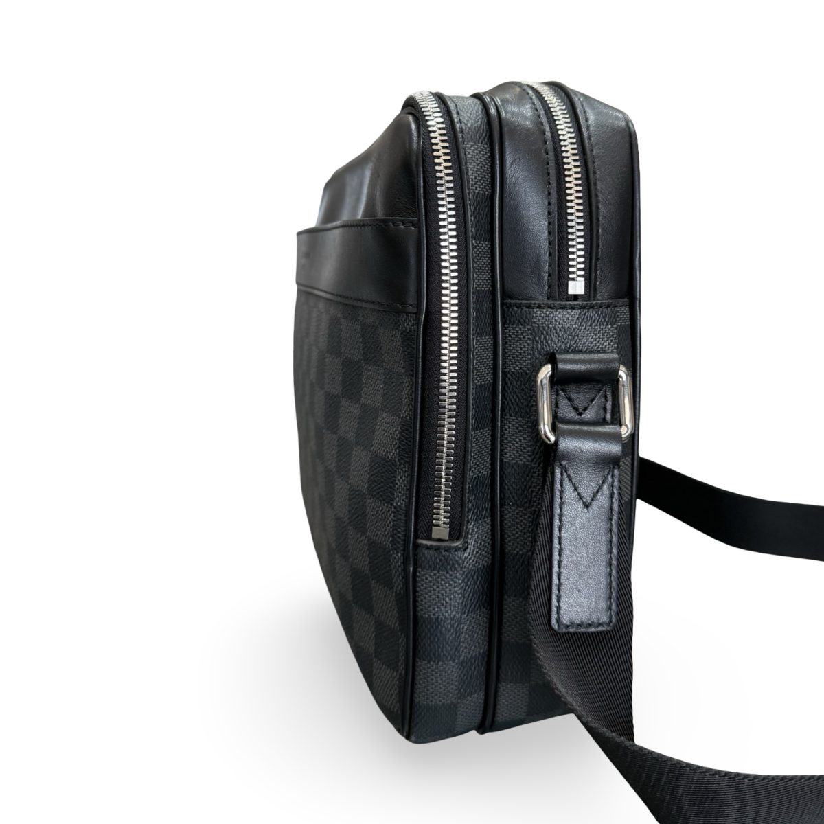 Louis Vuitton Damier Graphite Trocadero Messenger PM