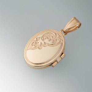 9Kt Yellow Gold Engraved Oval Locket
